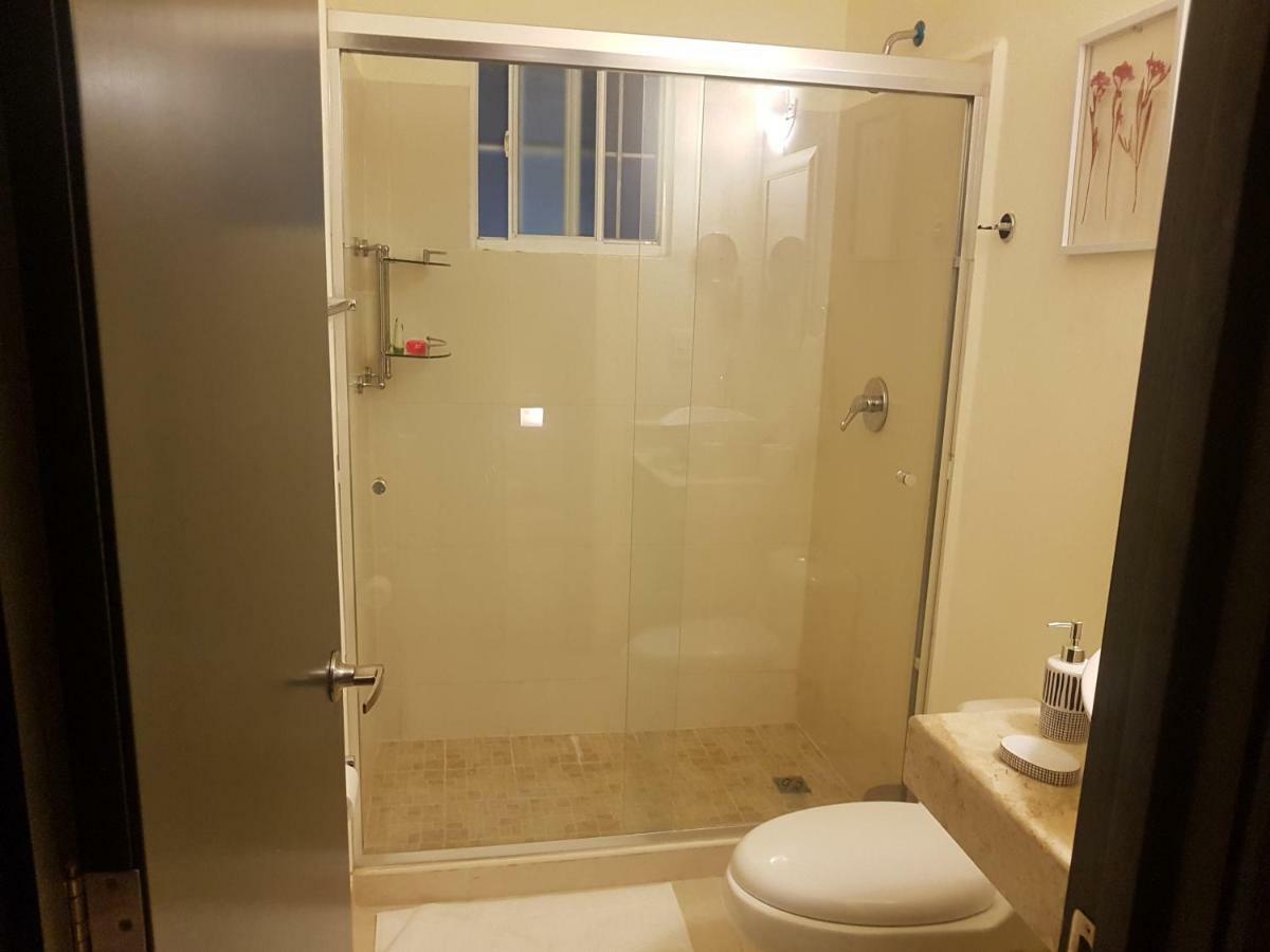 Casa Gaby Selvanova Playa del Carmen Exteriör bild
